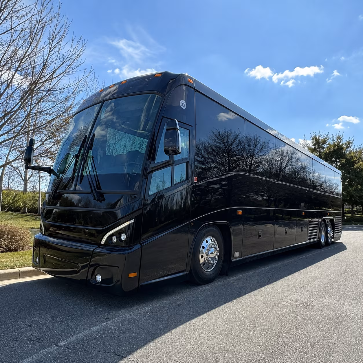 shuttle buses from south jordan to silicon slopes and lehi tech campuses
